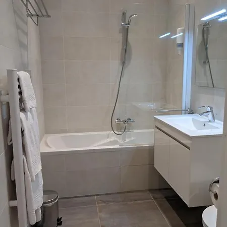 Share Aparthotel Nice