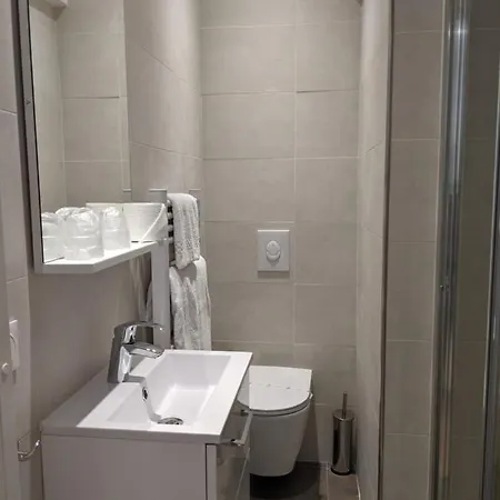 Apartahotel Share *