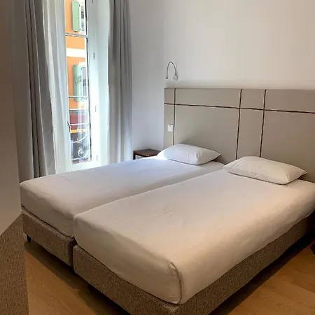 Apartahotel Share *