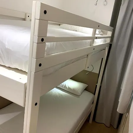 Apartahotel Share *